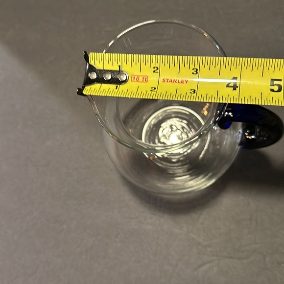 Small Pitcher - Picture 3 of 4